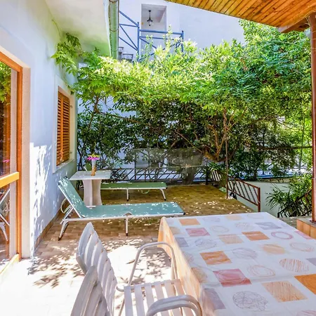 Cozy In With Kitchen Crikvenica