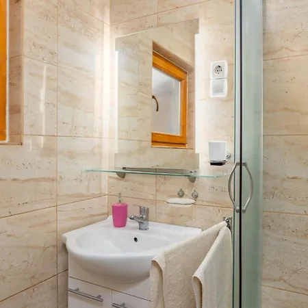 3 Bedroom Stunning In Ferienhaus